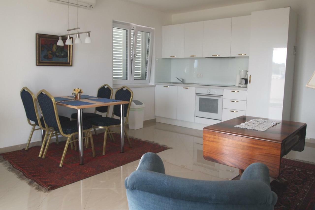 Open Hus Apartment Krvavica Exterior photo